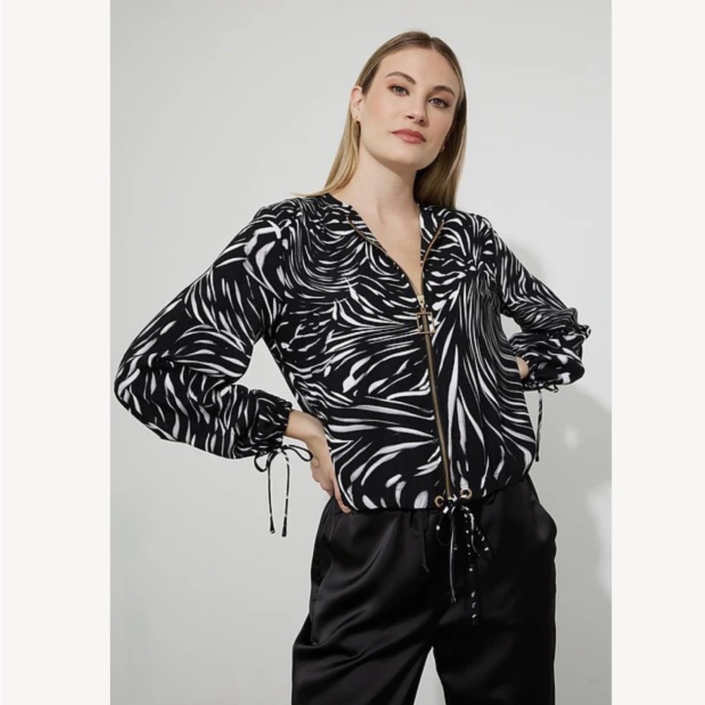 Joseph Ribkoff Black & White Animal Print Front Zip Jacket Size 8